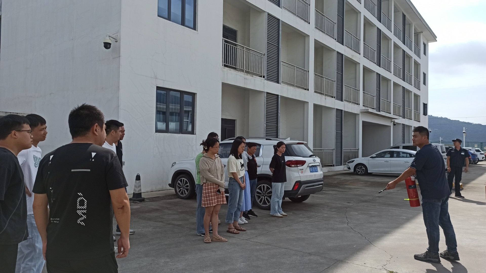 ��wm��Ѷ������ҵ԰��˾��չ�徲����������ѵ��Ӧ�������˶�������������2.jpg